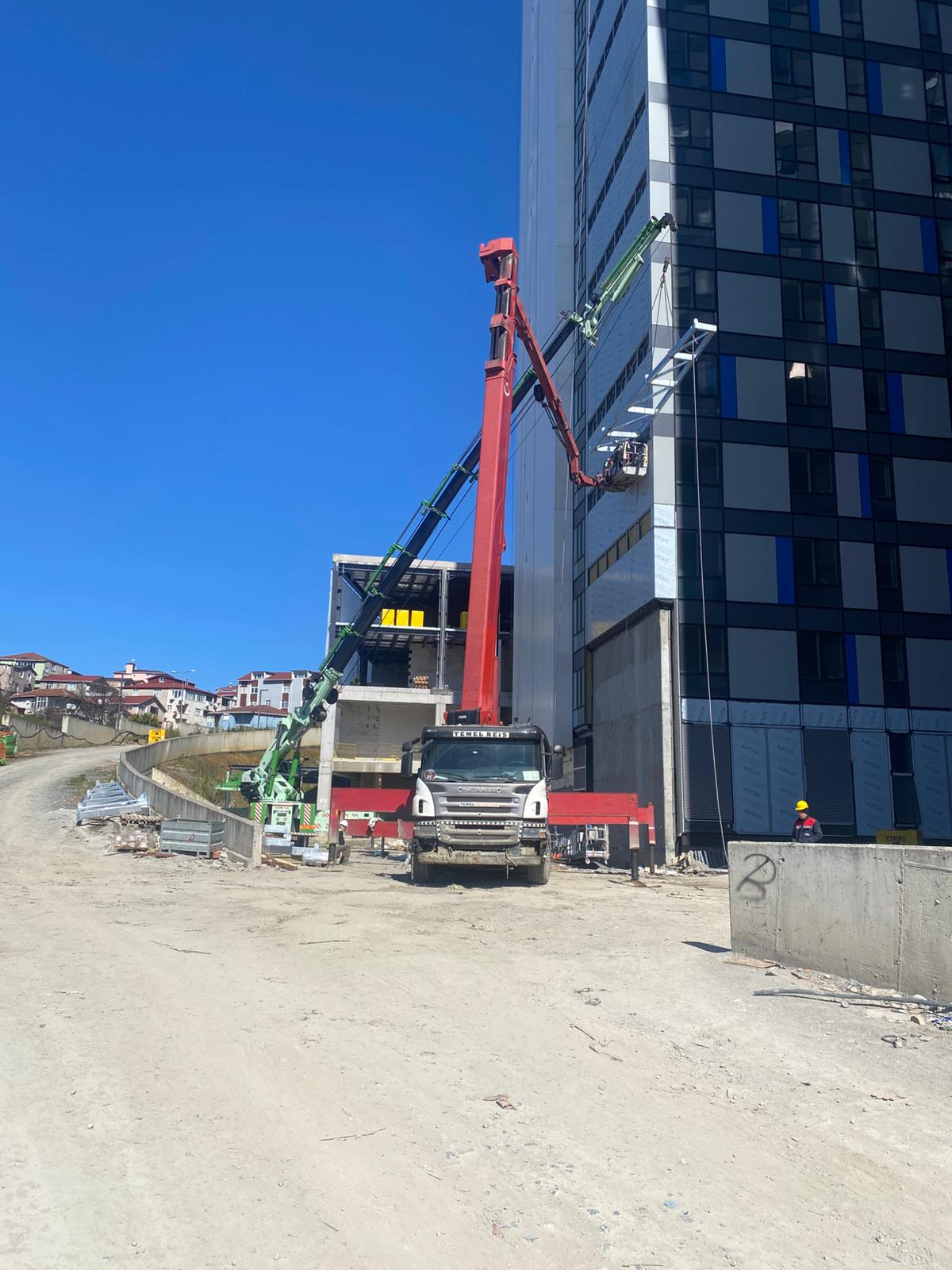 Şerifali kiralık sepetli vinç